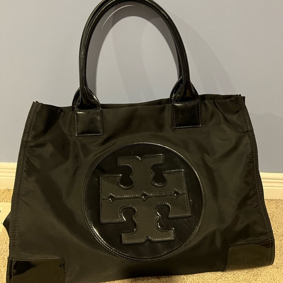 Handbags - Authentic Tory Burch Ella Large Tote